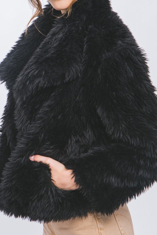 Wanderlune Black Faux Fur