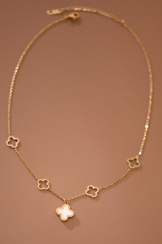 Clover Necklace