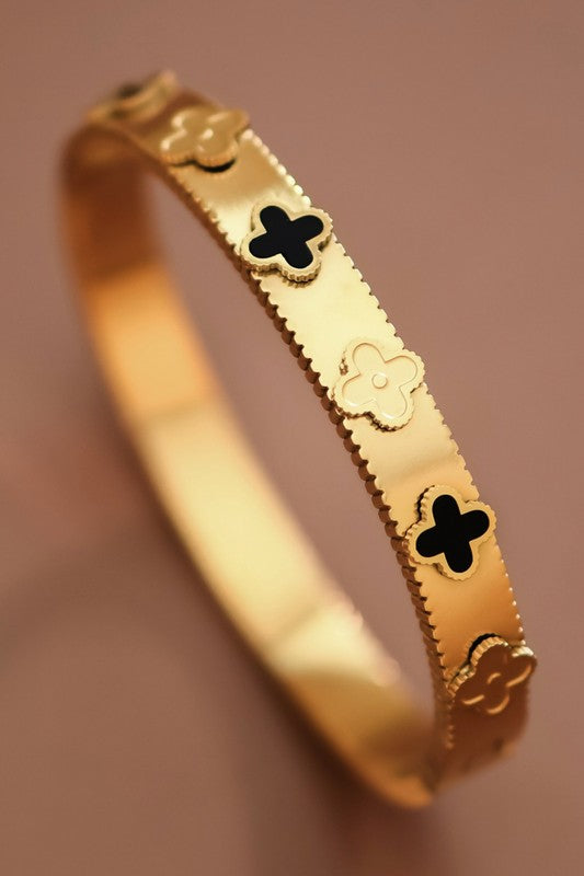 Clover Bangle Bracelet
