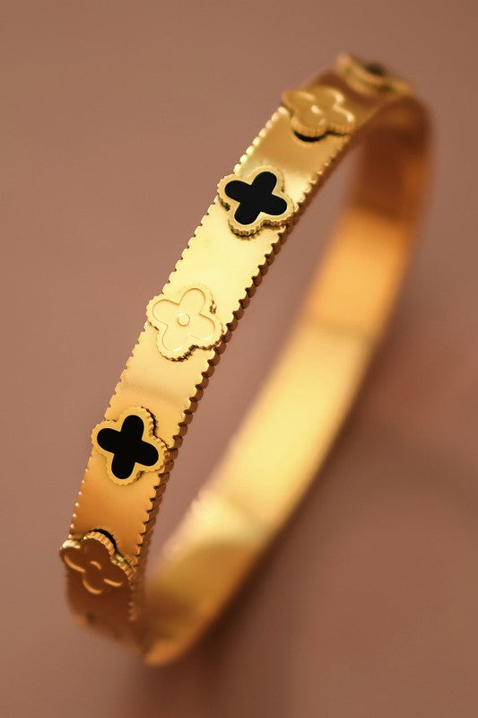 Clover Bangle Bracelet