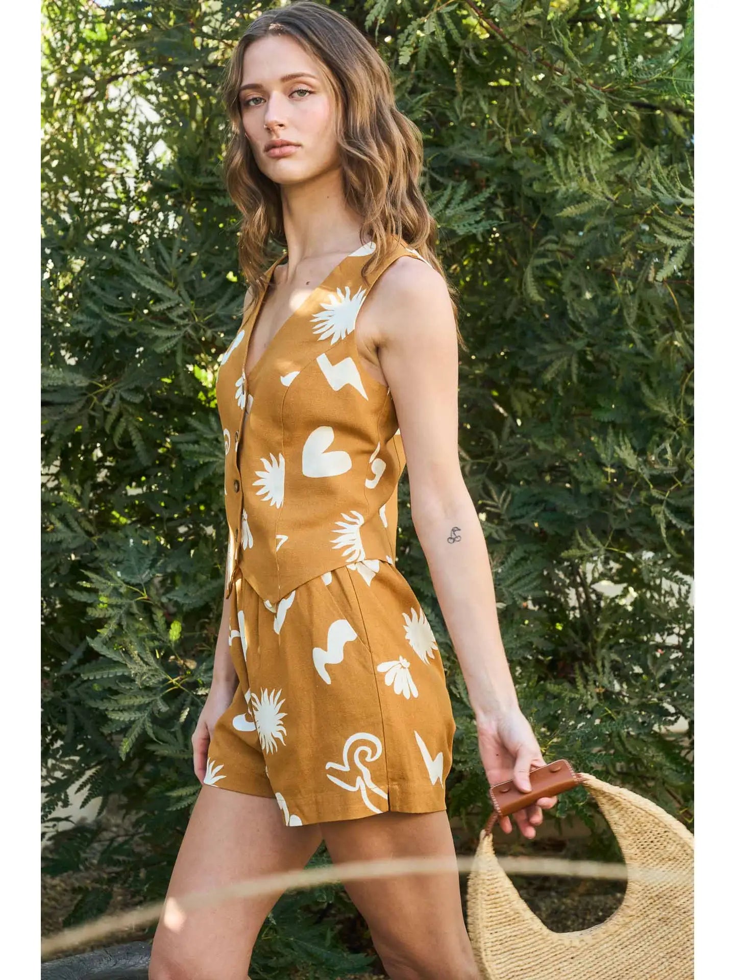 Isle Short